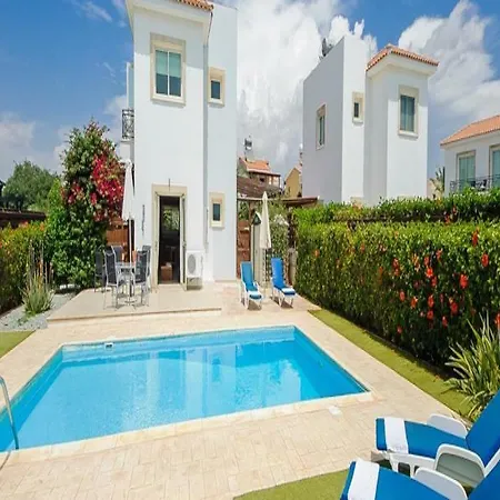 Villa 036 *